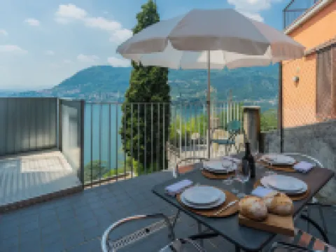 La Casa DellArchitetto by Rent All Como Hotels in Blevio