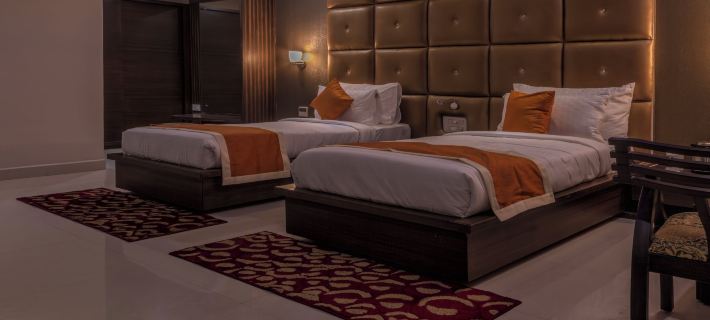 Hotel Heavens Park Hotels in Bilaspur