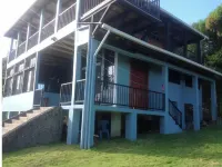 Tropical Paradise. Little Corn Island Hotels in 
