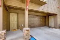 Spacious Retreat < 3 Mi to Downtown Flagstaff! - شقق