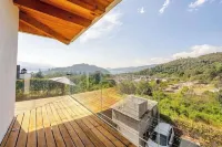 Luxo Casa en Valle de Bravo Con Jacuzzi y Espectacular Vista Al Lago - Mountain view