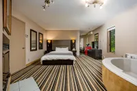 Complexe le 60 Hotels in Saint-Jérôme