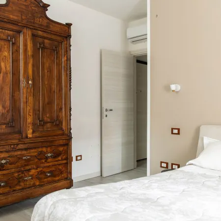 Varenna Vintage by Wonderful Italy