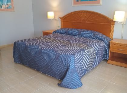 Royal Islander Hotel