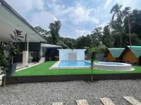 Serene Farmhouse Retreat in Alfonso, Cavite - Perfect for Family Getaways Hotels in Alfonso
