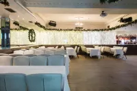 Russell Court Hotel