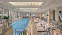 Four Seasons Hotel George V Paris - Luksus