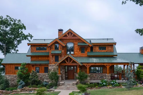 Luxury Family Retreat - Greers Ferry Lake Views! - balcony