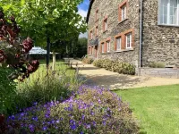 ホリデー ホーム イン セトゥル ウィズ サウナ