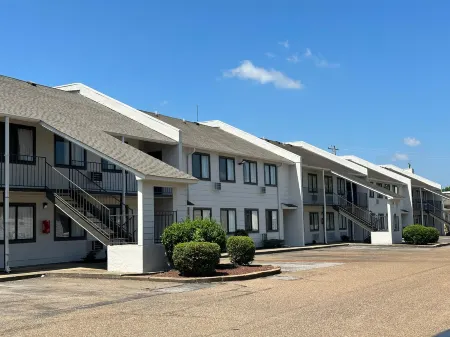 Studio 6 Millington, TN