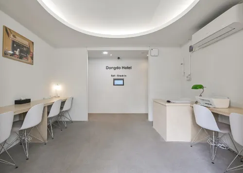 Myeongdong Dongdo Hostel - 1 ดาว