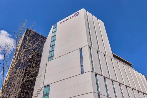 Premier Inn Birmingham City Centre (Exchange Square) Отели в г. Бирмингем