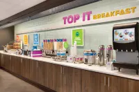 Tru by Hilton Meridian Boise West - breakfast