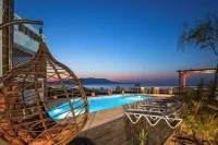 Ben's Homes Elegant Suite Hotels in Mithimna