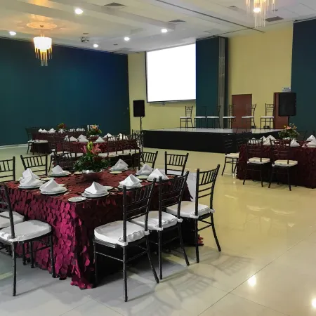 Hampton Inn & Suites by Hilton Aguascalientes Airport