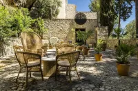 Hotel Castillo de Monda Hotels in Monda