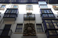 Casual Gurea Hotels near Bilbao Abando Station