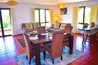 Cozy 2-bedroom apartment  adjacent to world renowned Ol Pejeta Conservancy Hotels in Segera