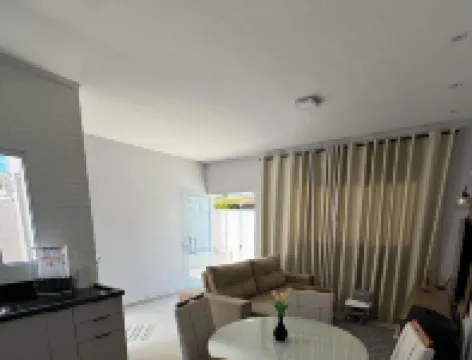 Vacation home in Itanhaém, a few minutes from the beach, with swimming pool and parking