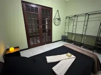NetworkInn Hostel Business e Academico3 Hotels near Municipal Observatory