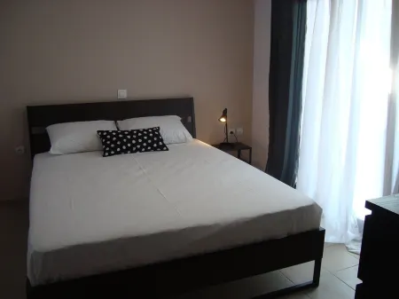 Beachfront stylish maisonette in Ierissos - Beach house by the sea!