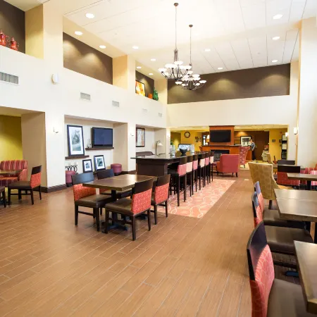 Hampton Inn & Suites Blairsville