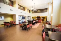 Hampton Inn & Suites Blairsville - parking