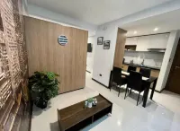 Charming 2-bedroom apartment in brilliant Santa Cruz with WiFi