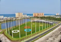 Beautiful Studio, Gulf-Front, Gated Community, Large Lagoon Pool