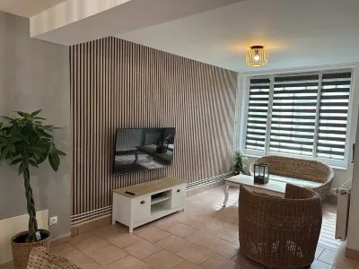 Typical house in the heart of Cassel Hotels near Moulin de Cassel