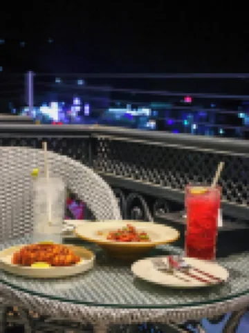 클릭 호텔 분타르, 쿨루-분타르 공항