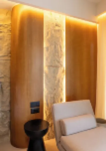 Fiftyone Luxury Studio in Alimos just 500m from the beach and Alimos Marina .