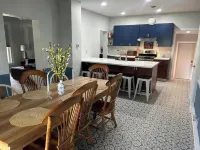 4-bedroom house in brilliant Angola with AC, WiFi. Enjoy your stay