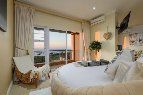 Umthunzi Hotel and Conference - Parkplatz