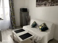 Studette à Bagnolet, Très Proche Paris Hotels in Bagnolet