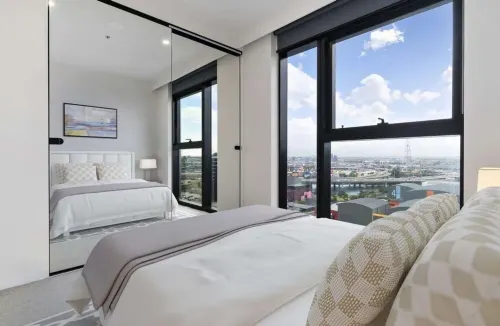 Stunning View & Prime Location!