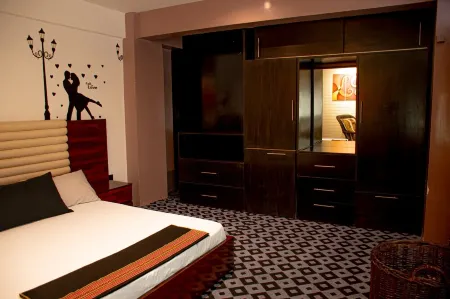 Enjoyable 2-bedroom apartment with WiFi in Uyuni Отели в г. Уюни