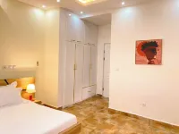 Two Bedroom Modern Apartment, elevator and backup generator in the building Hotels in 