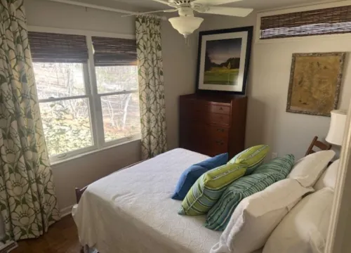 5 Bedroom House Hotel a Greene County