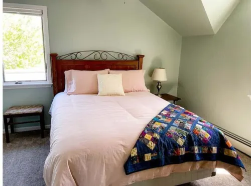 Historic 5-bedroom home, near Greenfield Village