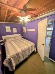 Cozy, quiet, and Lakefront Cottage in phenomenal Gravois Mills with AC, WiFi