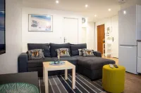 Charming room in shared apartment Cergy center