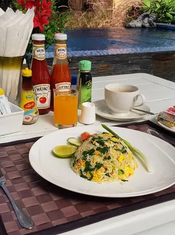 รูปภาพของเดอะ ไวท์น็อต เกาะช้าง