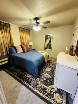 Charming 3-bedroom house w/WiFi, close to Highland Industrial Park- East Camden Các khách sạn ở Ouachita County