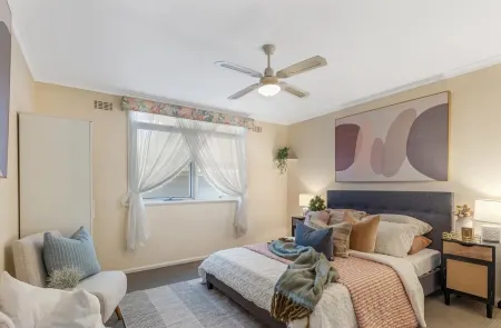 Beach Retreat 2-min walk from beach