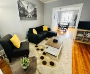 Cozy Home.  25 minutes  to Times Square area Hotels in Fairview