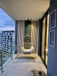 Ellipse Oasis a Luxury Japanese Inspired Stay in Upmarket Apartment in Waterfall