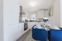 Cozy 2-Bedroom Apartment