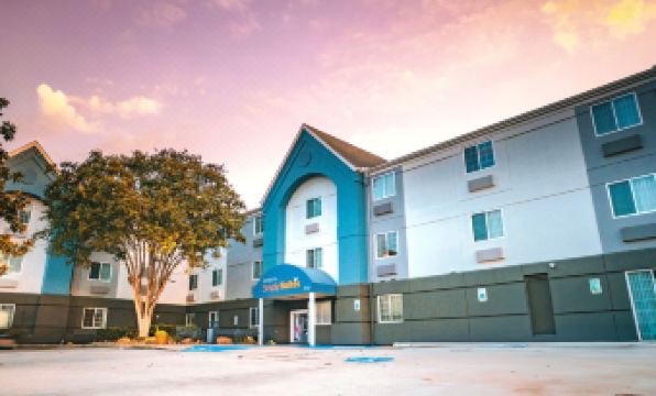 Sonesta Simply Suites Houston – NASA Clear Lake