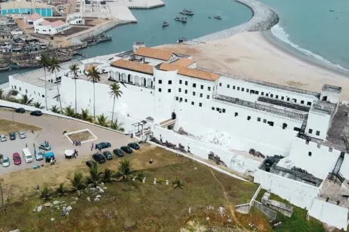 Oliver Cottage 5-Star - Cape Coast Castle,Kakum National Park, Elmina Castle.. Hotels in Mfantsiman